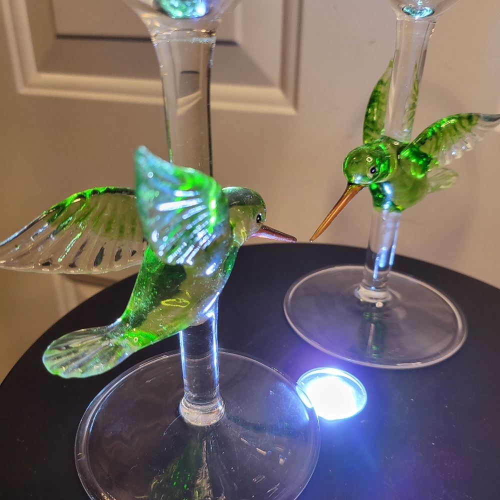 Artisan Hummingbird Colored Wine Glasses - Picture 11 of 16
